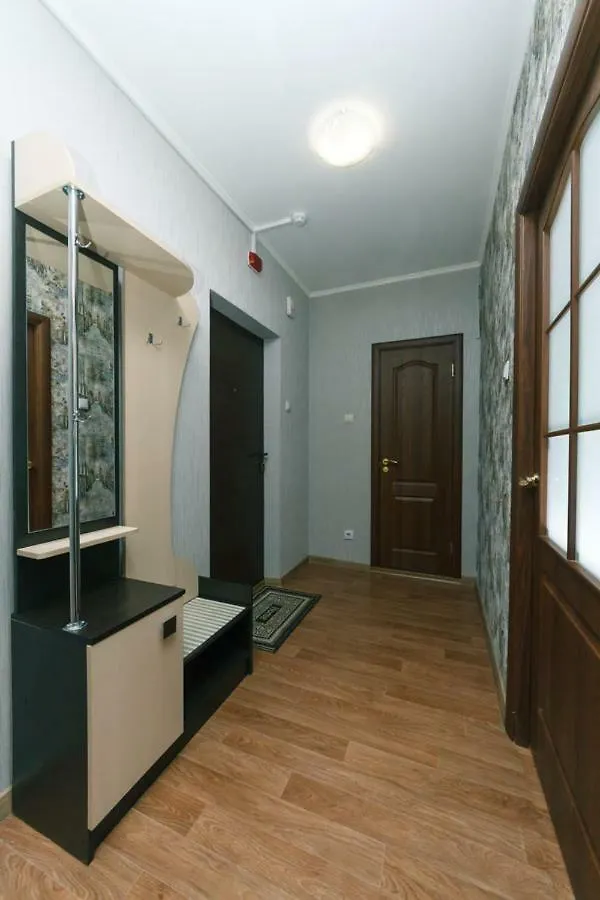 Luxury Apartaments З Видом На Озеро Kiev Daire