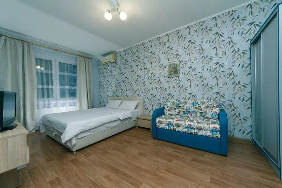 Luxury Apartaments З Видом На Озеро Kiev